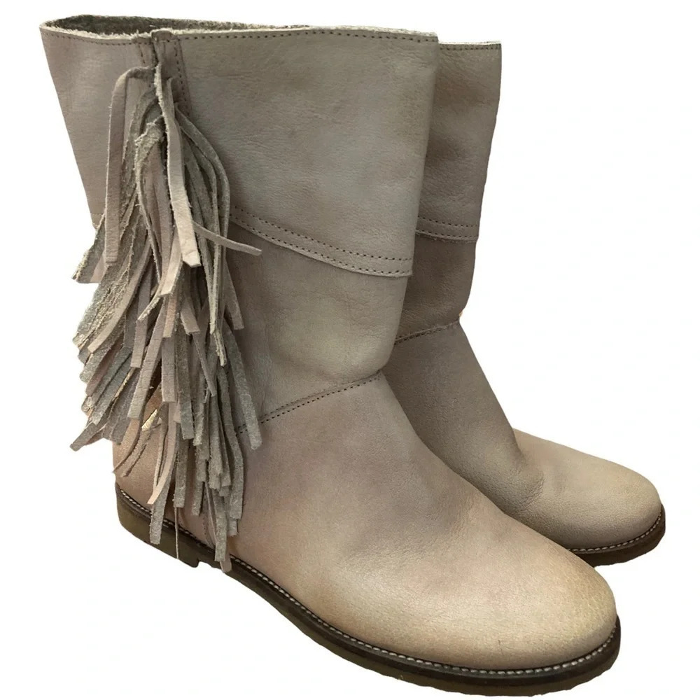 Felmini Leather Fringe Boot - Picture 2 of 10